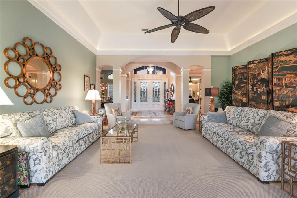 For Sale: $1,825,000 (4 beds, 3 baths, 4095 Square Feet)