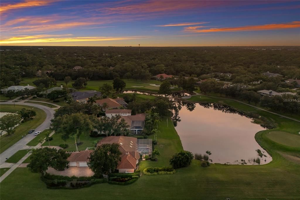 For Sale: $1,825,000 (4 beds, 3 baths, 4095 Square Feet)