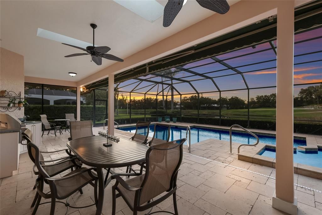 For Sale: $1,825,000 (4 beds, 3 baths, 4095 Square Feet)