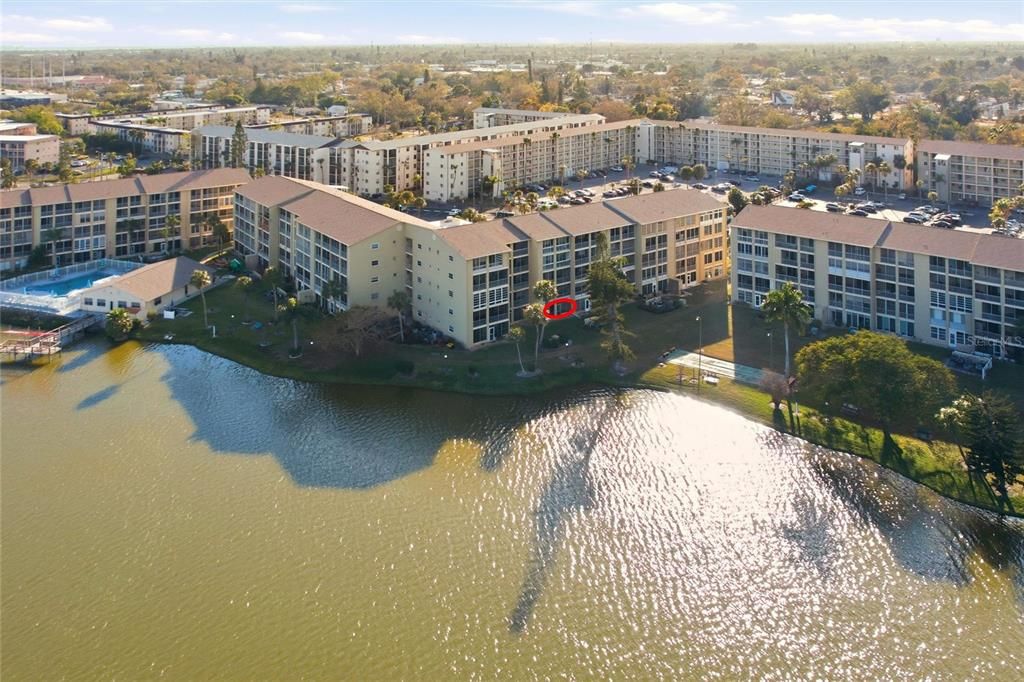 Под контрактом: $59,900 (2 спален, 1 ванн, 912 Квадратных фут)