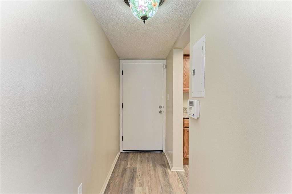 En Venta: $114,900 (2 camas, 1 baños, 912 Pies cuadrados)