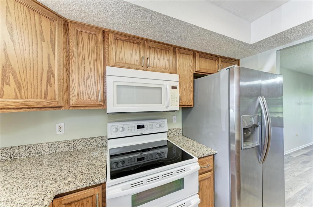 En Venta: $114,900 (2 camas, 1 baños, 912 Pies cuadrados)