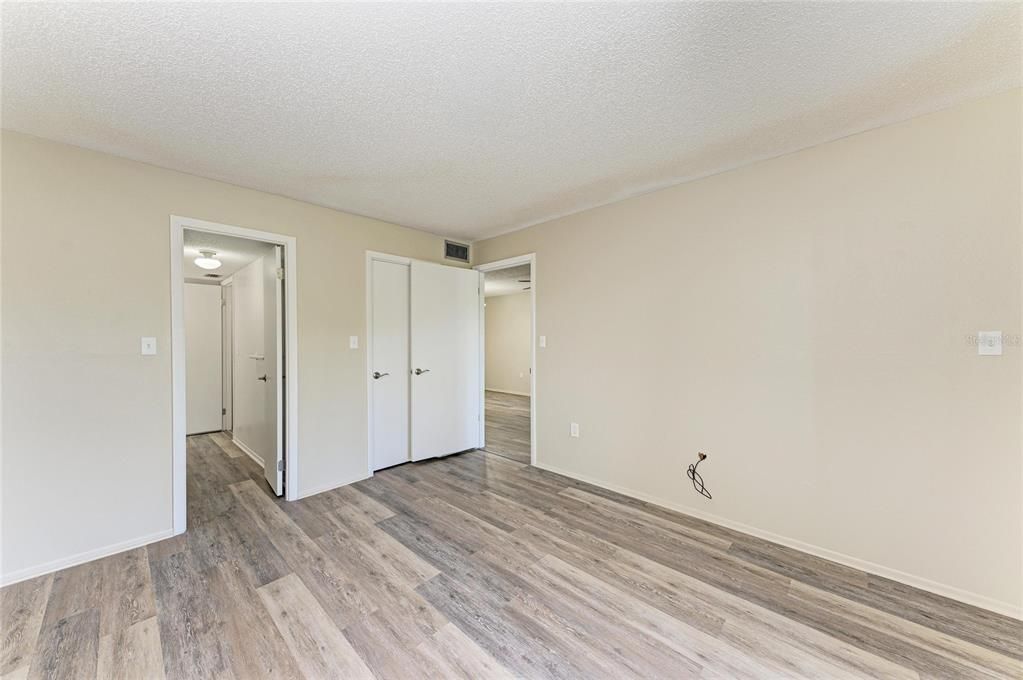 En Venta: $114,900 (2 camas, 1 baños, 912 Pies cuadrados)