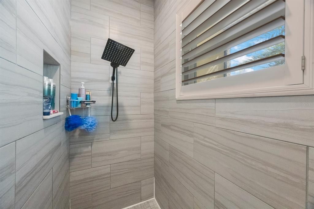 В аренду: $3,000 (3 спален, 2 ванн, 2230 Квадратных фут)