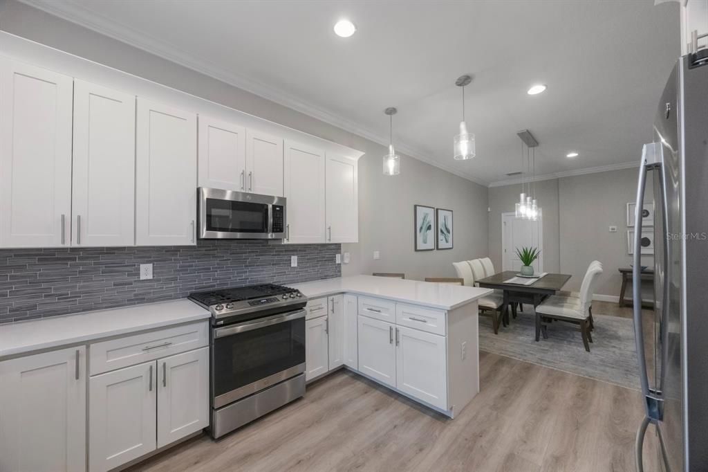 В аренду: $3,000 (3 спален, 2 ванн, 2230 Квадратных фут)