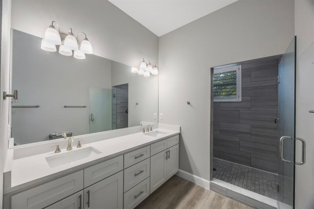 В аренду: $3,000 (3 спален, 2 ванн, 2230 Квадратных фут)