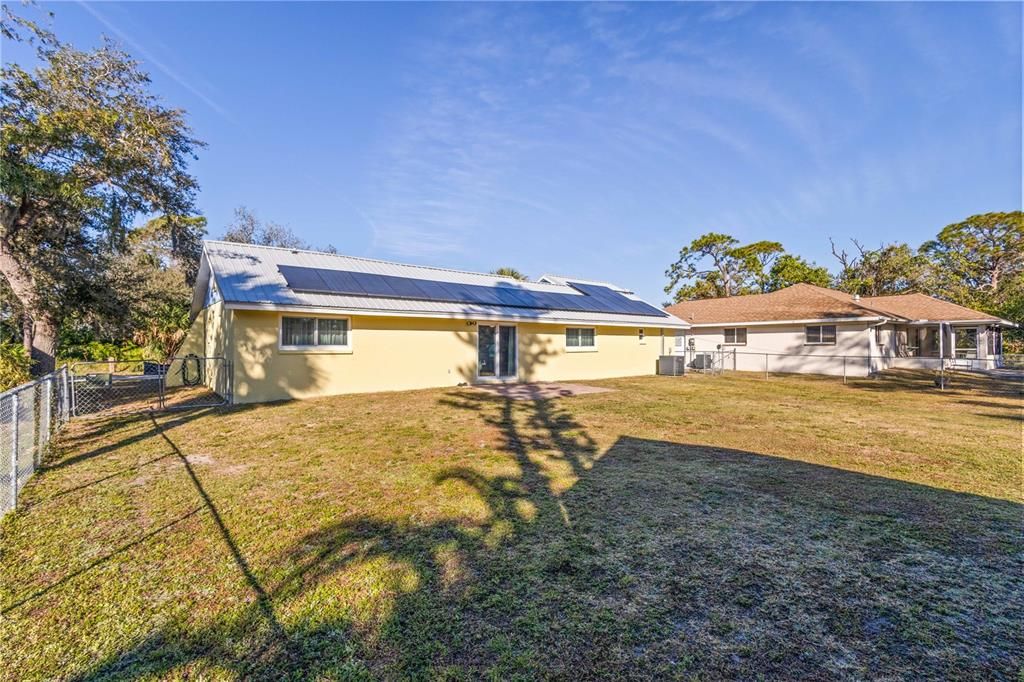 En Venta: $229,900 (2 camas, 1 baños, 978 Pies cuadrados)