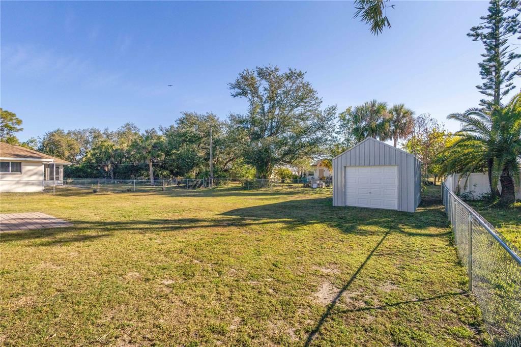 En Venta: $229,900 (2 camas, 1 baños, 978 Pies cuadrados)