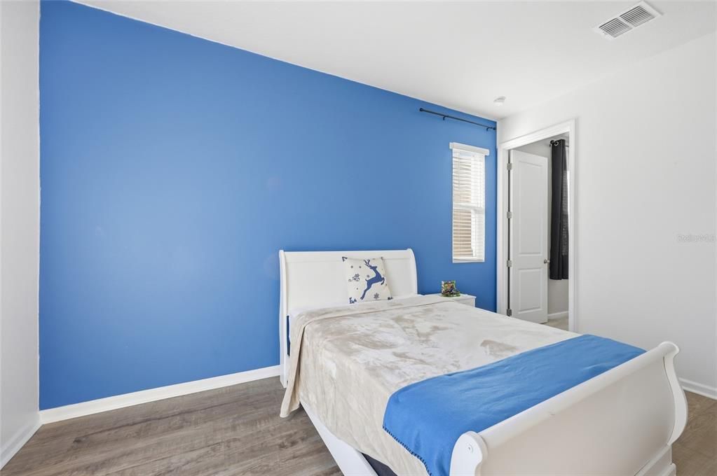 For Rent: $3,300 (5 beds, 3 baths, 3106 Square Feet)