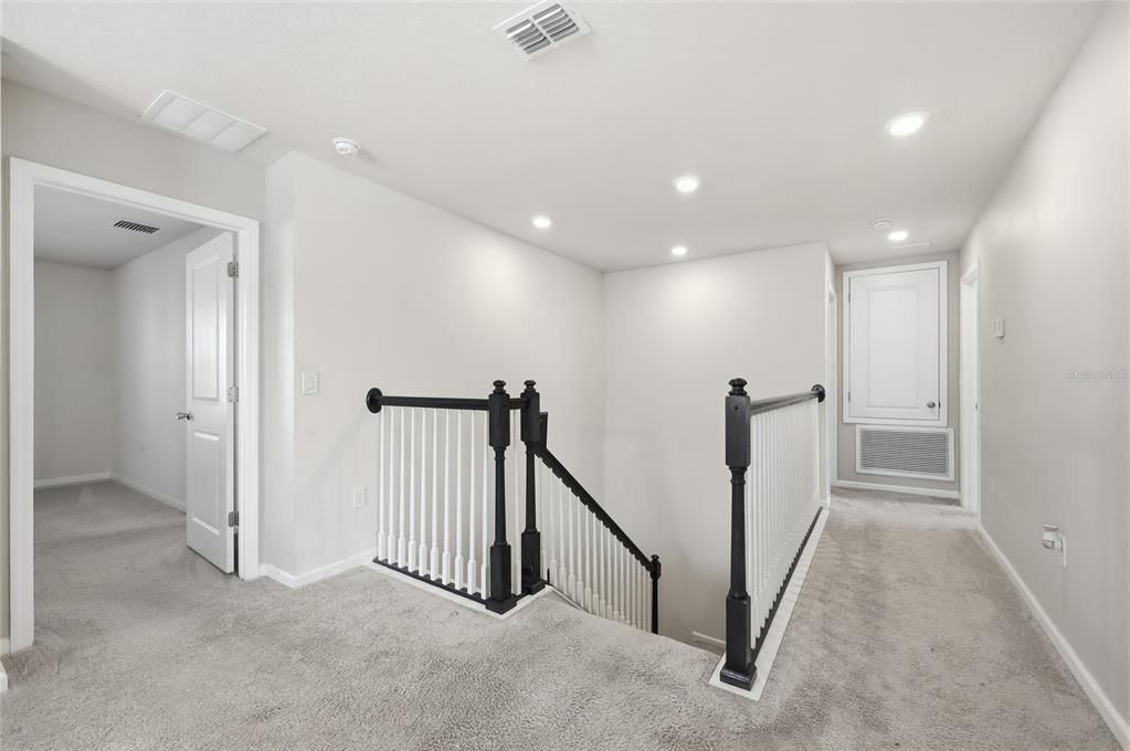 For Rent: $3,300 (5 beds, 3 baths, 3106 Square Feet)