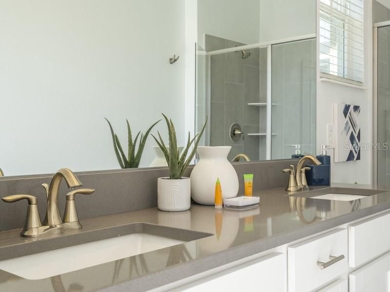 En Renta: $5,100 (5 camas, 5 baños, 3081 Pies cuadrados)