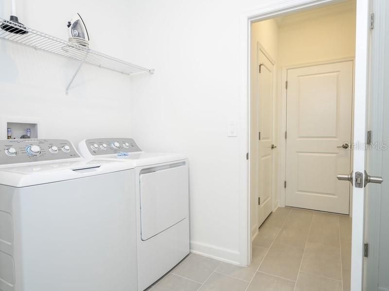 En Renta: $5,100 (5 camas, 5 baños, 3081 Pies cuadrados)