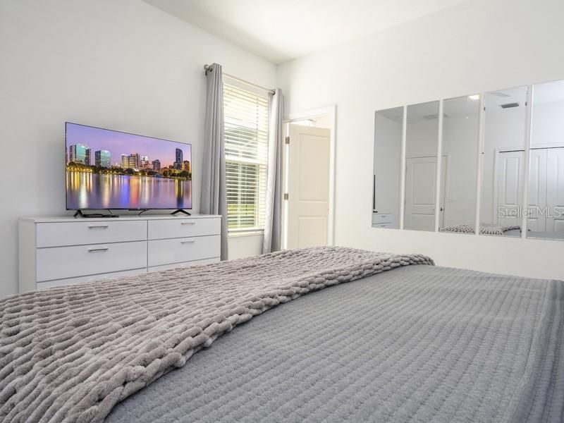 En Renta: $5,100 (5 camas, 5 baños, 3081 Pies cuadrados)