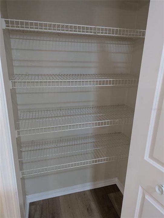 For Sale: $375,000 (3 beds, 2 baths, 1600 Square Feet)