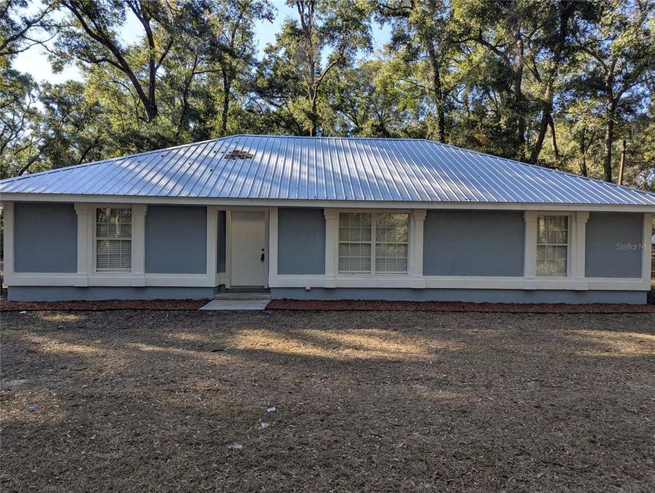 For Sale: $375,000 (3 beds, 2 baths, 1600 Square Feet)