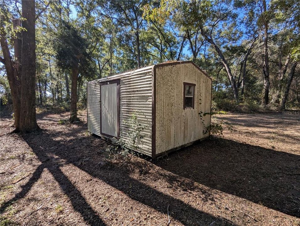 For Sale: $375,000 (3 beds, 2 baths, 1600 Square Feet)