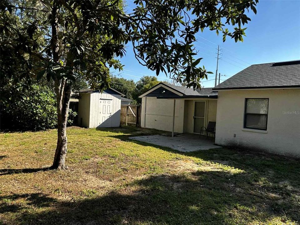 For Sale: $250,000 (3 beds, 2 baths, 1116 Square Feet)