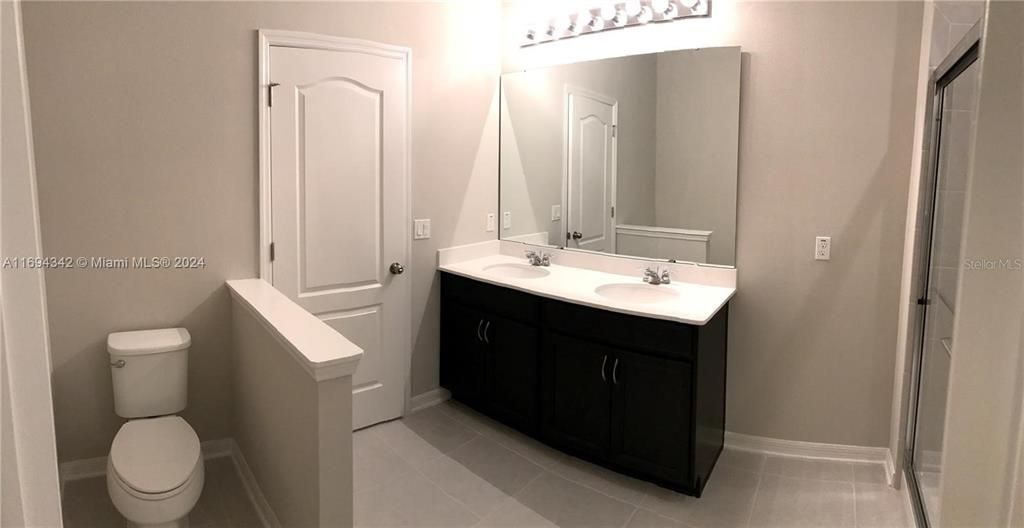 For Sale: $355,500 (3 beds, 2 baths, 1474 Square Feet)