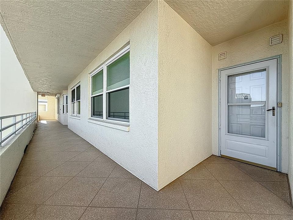 На продажу: $469,900 (2 спален, 2 ванн, 1145 Квадратных фут)