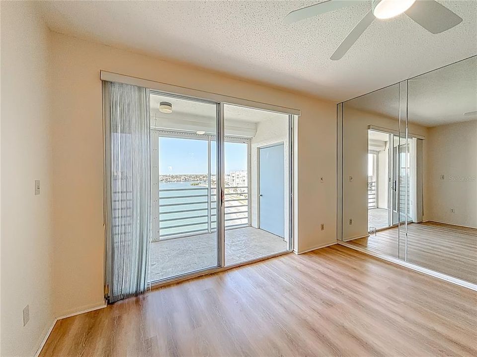 На продажу: $469,900 (2 спален, 2 ванн, 1145 Квадратных фут)