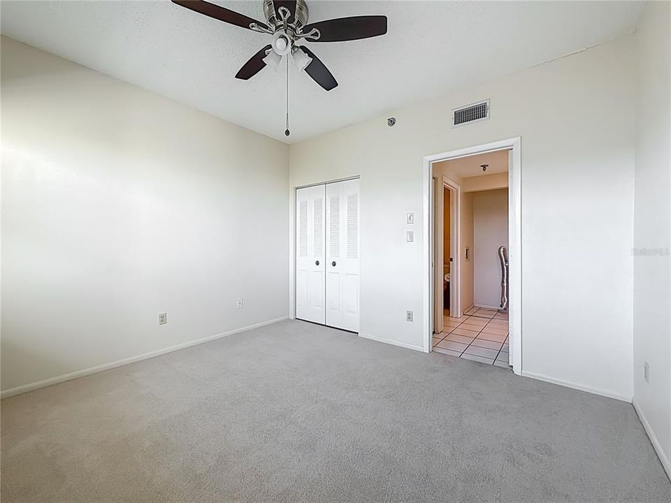 На продажу: $469,900 (2 спален, 2 ванн, 1145 Квадратных фут)