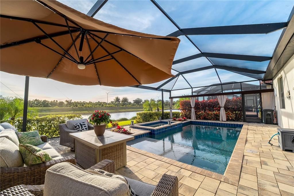 For Sale: $699,000 (3 beds, 3 baths, 1855 Square Feet)