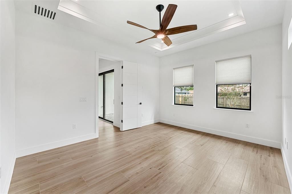 For Sale: $500,000 (3 beds, 2 baths, 1740 Square Feet)