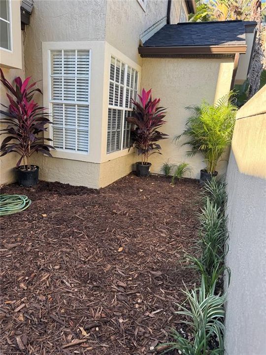 На продажу: $250,000 (2 спален, 2 ванн, 1234 Квадратных фут)