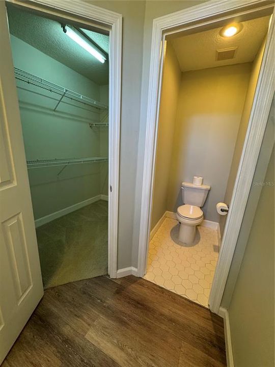 На продажу: $250,000 (2 спален, 2 ванн, 1234 Квадратных фут)