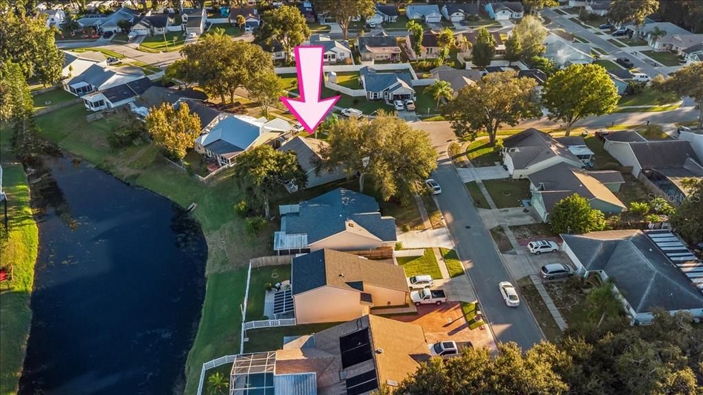 На продажу: $299,900 (2 спален, 2 ванн, 1273 Квадратных фут)