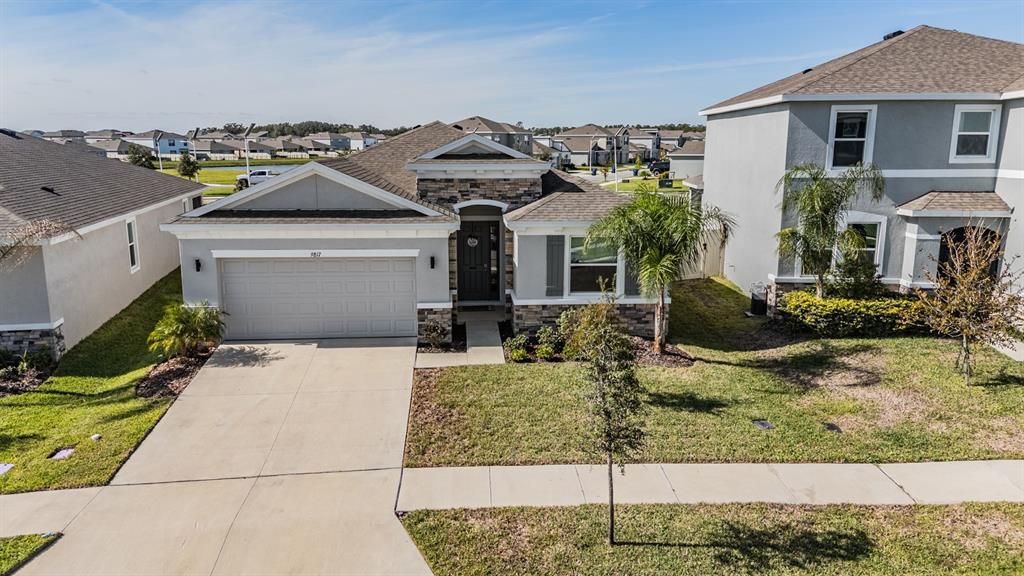 En Renta: $3,000 (4 camas, 2 baños, 2045 Pies cuadrados)