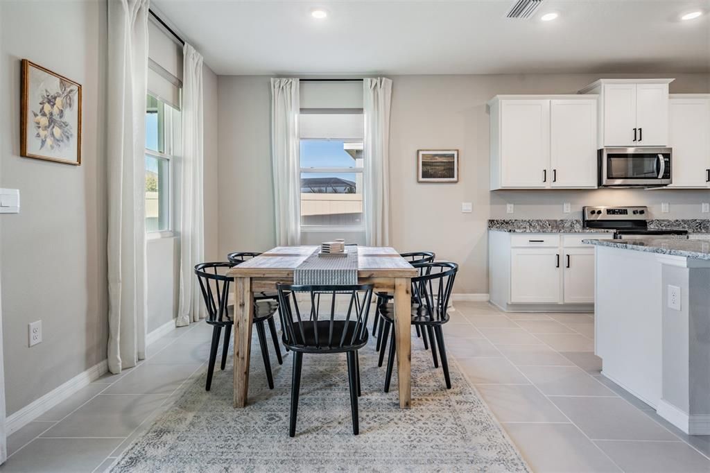 En Renta: $3,000 (4 camas, 2 baños, 2045 Pies cuadrados)