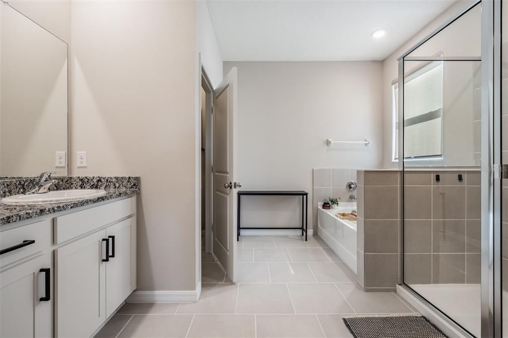 En Renta: $3,000 (4 camas, 2 baños, 2045 Pies cuadrados)