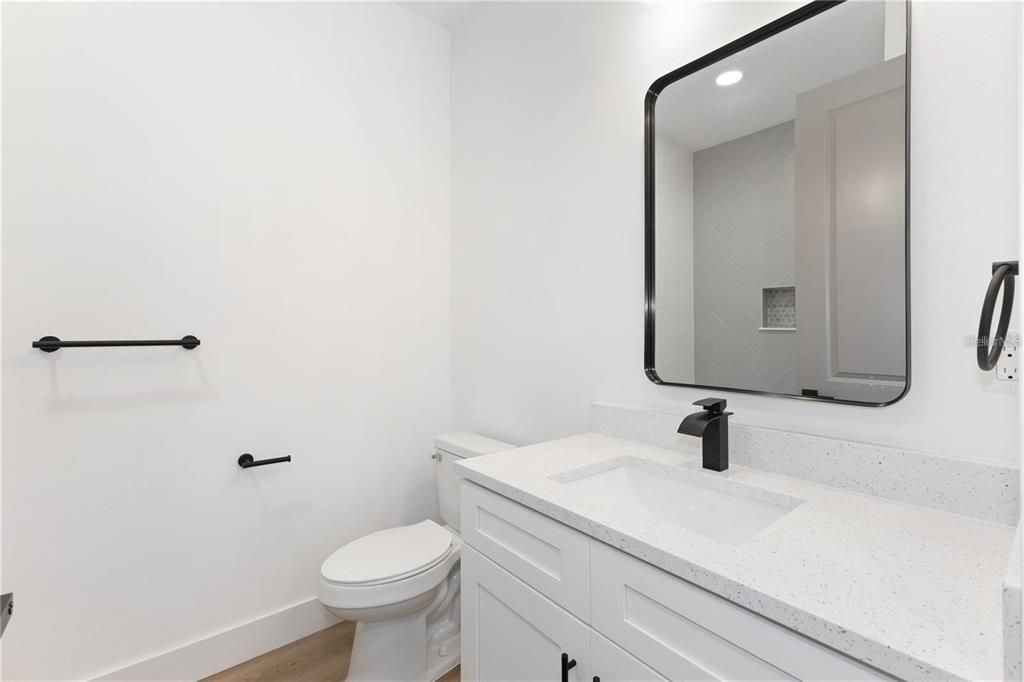 For Rent: $2,300 (4 beds, 2 baths, 1804 Square Feet)