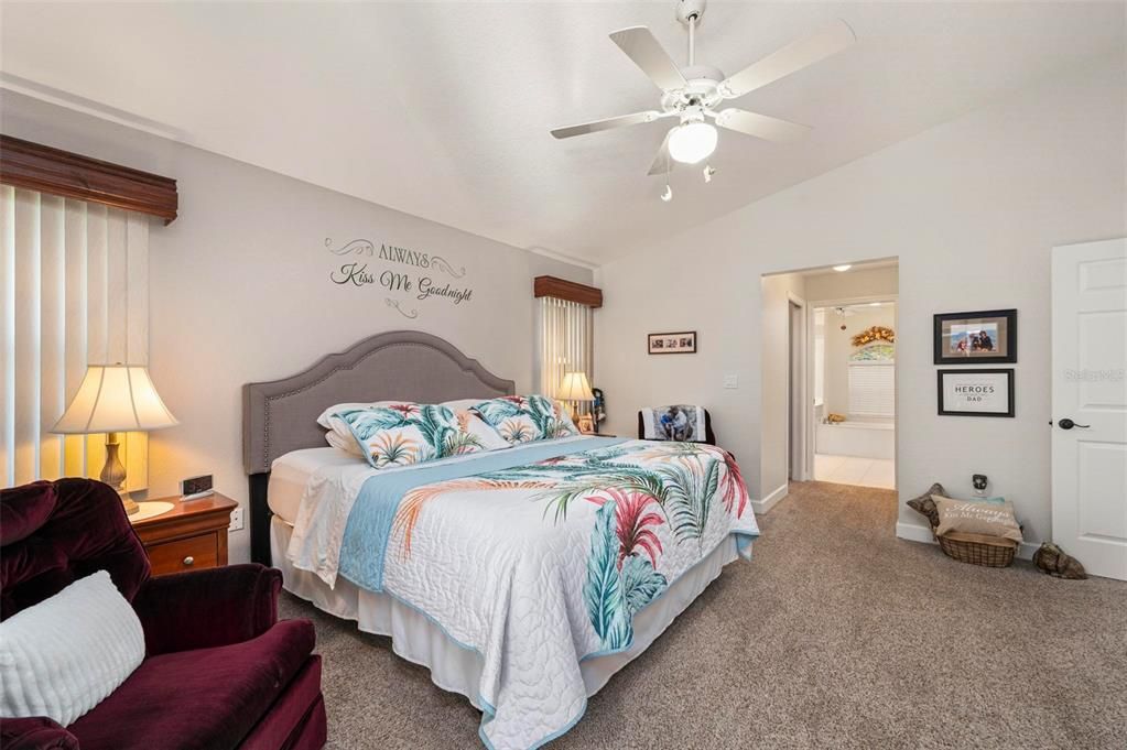 На продажу: $550,000 (3 спален, 2 ванн, 2238 Квадратных фут)