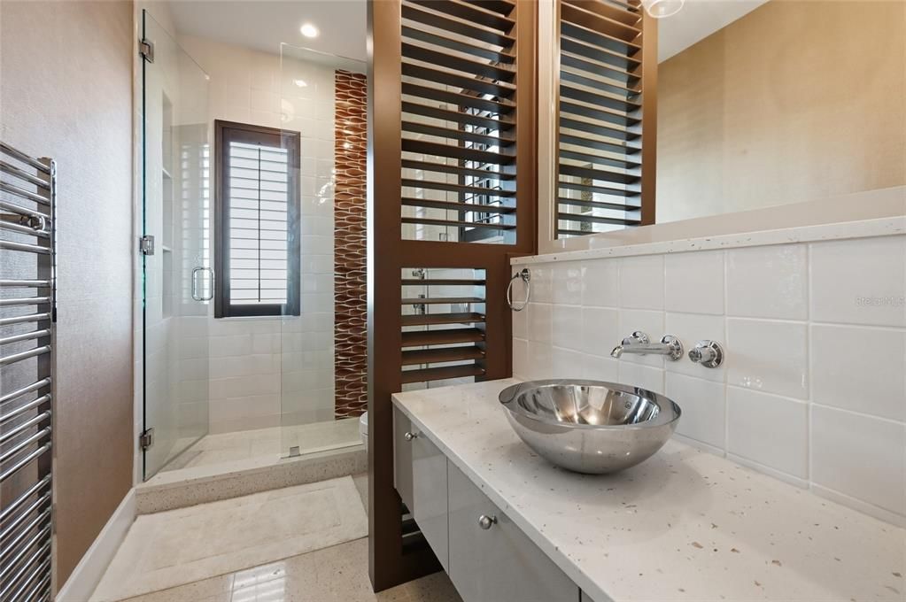 На продажу: $9,875,000 (4 спален, 4 ванн, 4338 Квадратных фут)