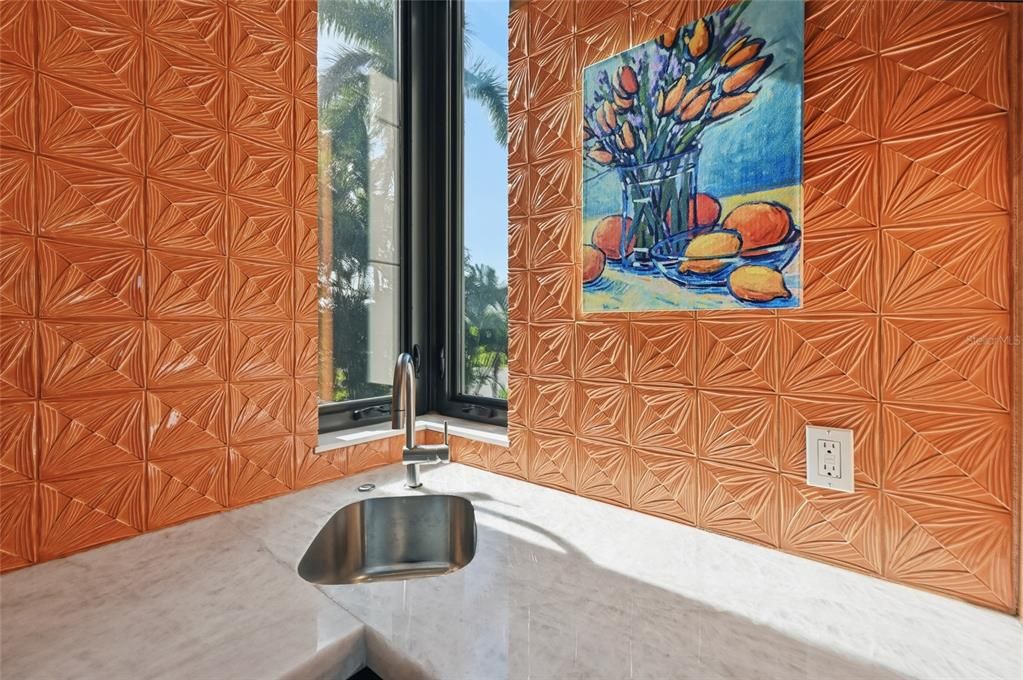 На продажу: $9,875,000 (4 спален, 4 ванн, 4338 Квадратных фут)