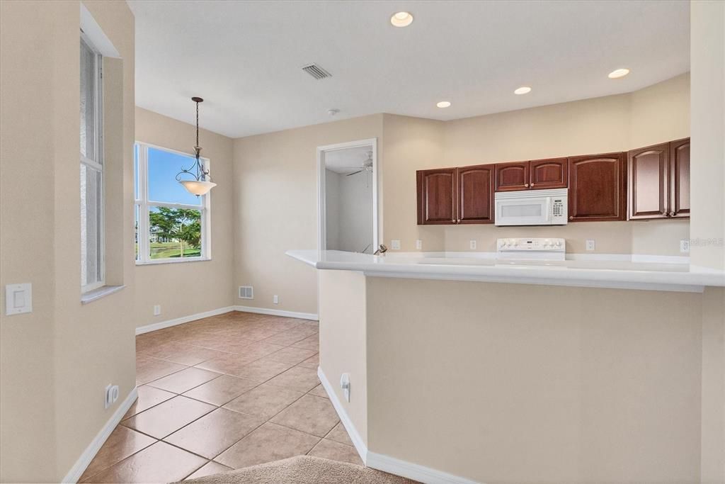 En Venta: $389,900 (3 camas, 2 baños, 1830 Pies cuadrados)