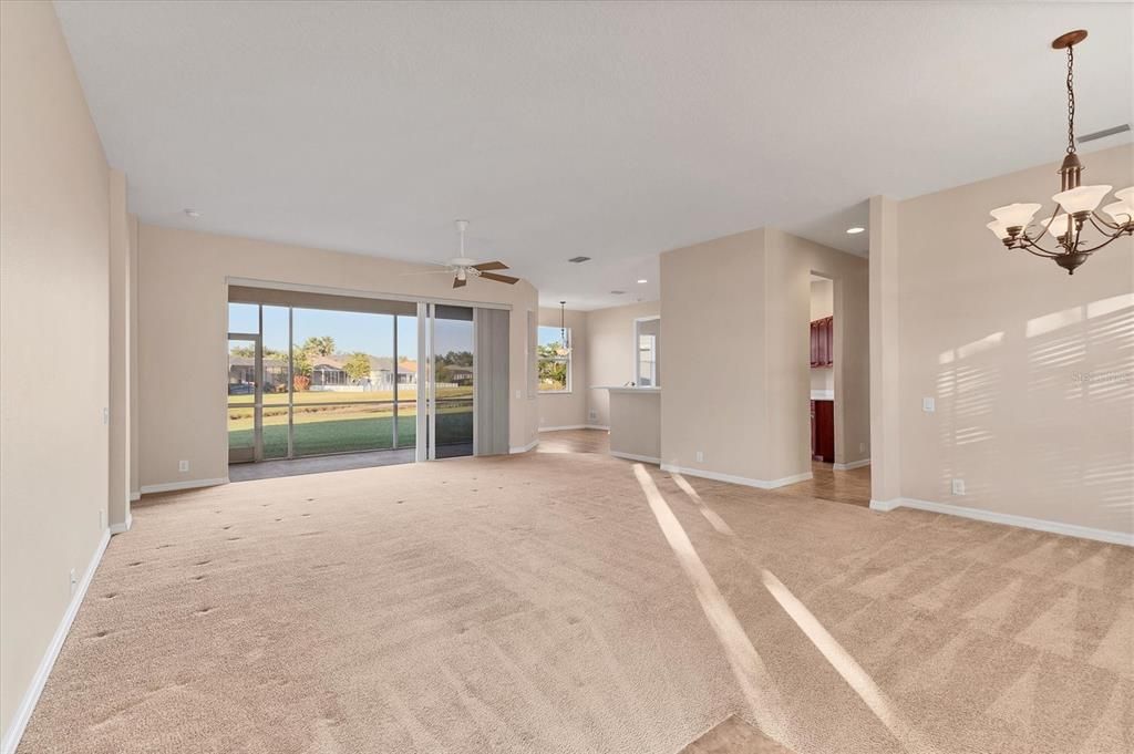 En Venta: $389,900 (3 camas, 2 baños, 1830 Pies cuadrados)