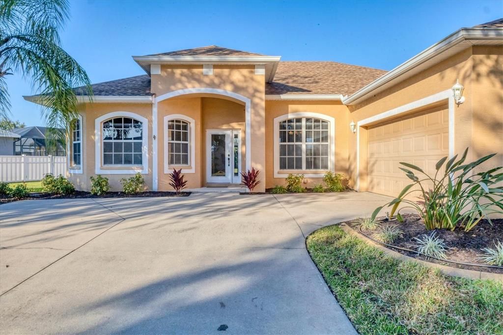 En Venta: $389,900 (3 camas, 2 baños, 1830 Pies cuadrados)