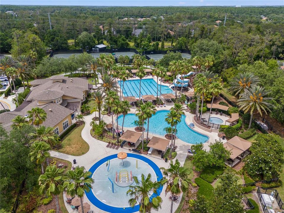 Activo con contrato: $525,000 (4 camas, 3 baños, 2551 Pies cuadrados)