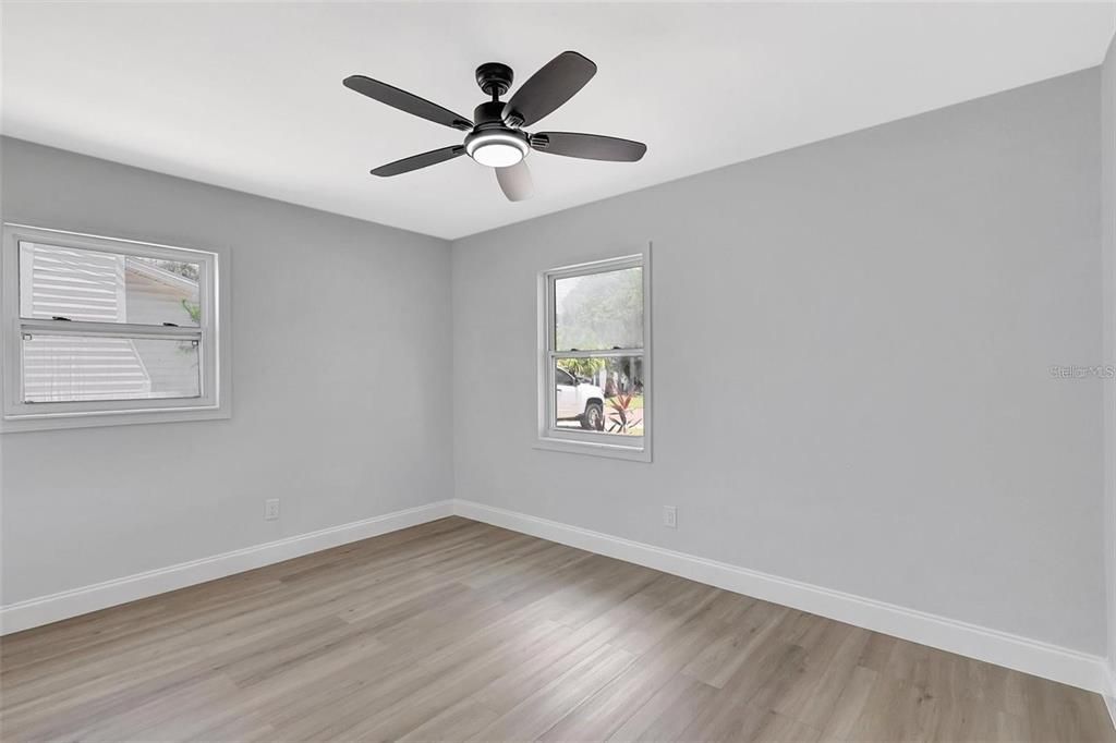 Active With Contract: $379,800 (3 beds, 2 baths, 1634 Square Feet)