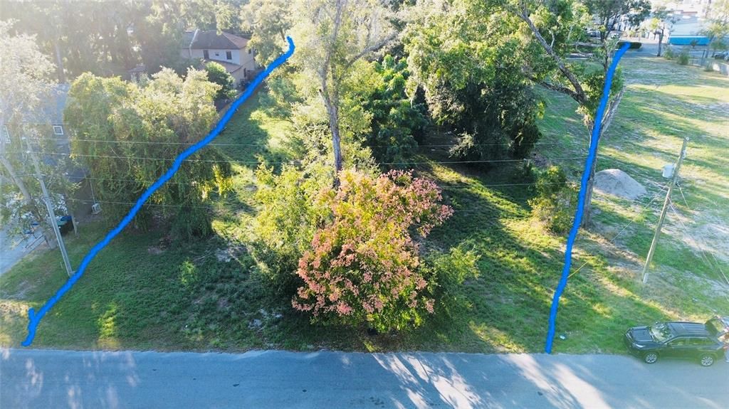 На продажу: $350,000 (0.86 acres)