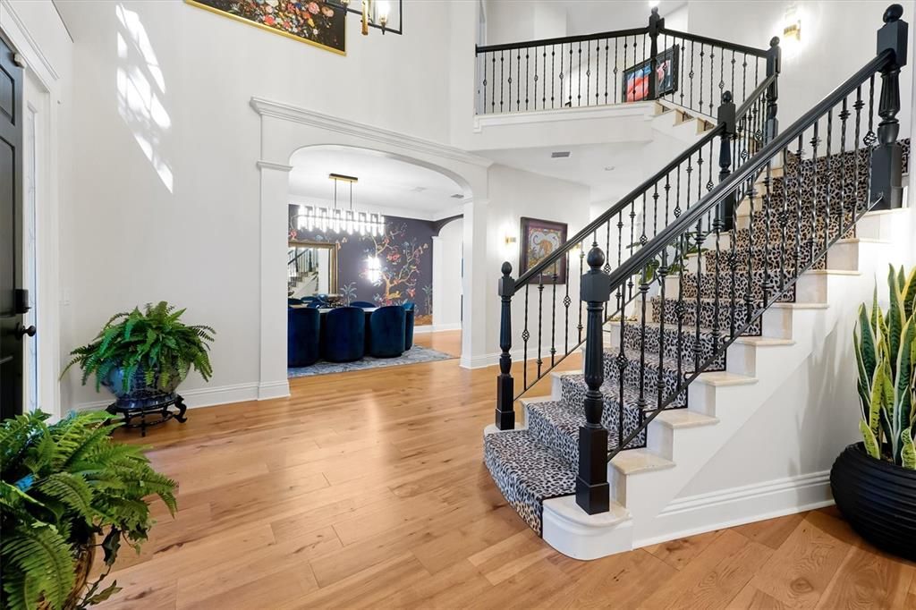 For Sale: $2,500,000 (5 beds, 4 baths, 4284 Square Feet)