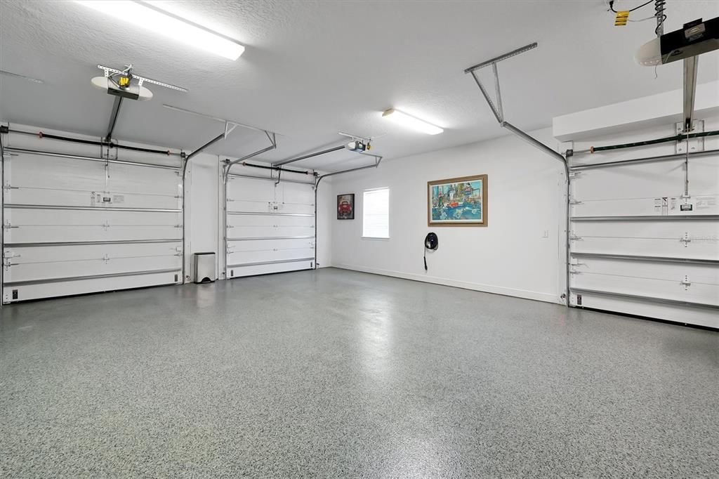 For Sale: $2,500,000 (5 beds, 4 baths, 4284 Square Feet)