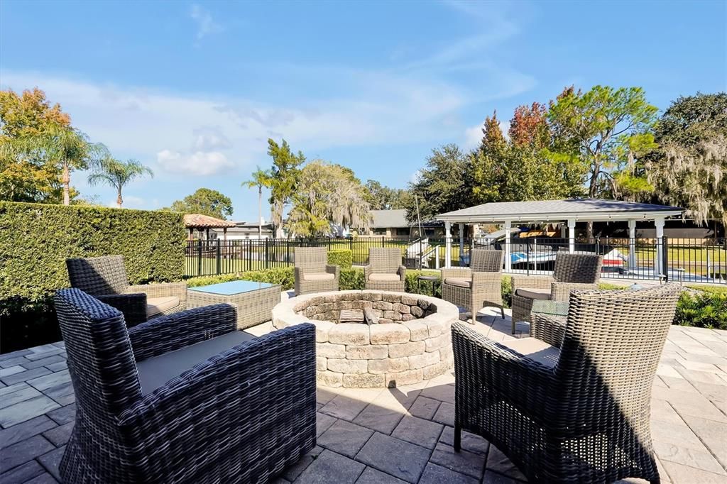 For Sale: $2,500,000 (5 beds, 4 baths, 4284 Square Feet)