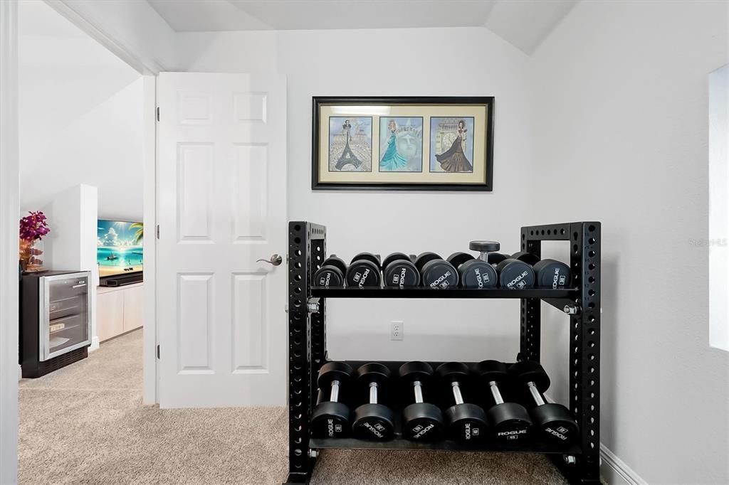 For Sale: $2,500,000 (5 beds, 4 baths, 4284 Square Feet)