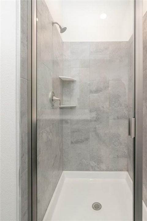 For Rent: $2,145 (3 beds, 2 baths, 1615 Square Feet)