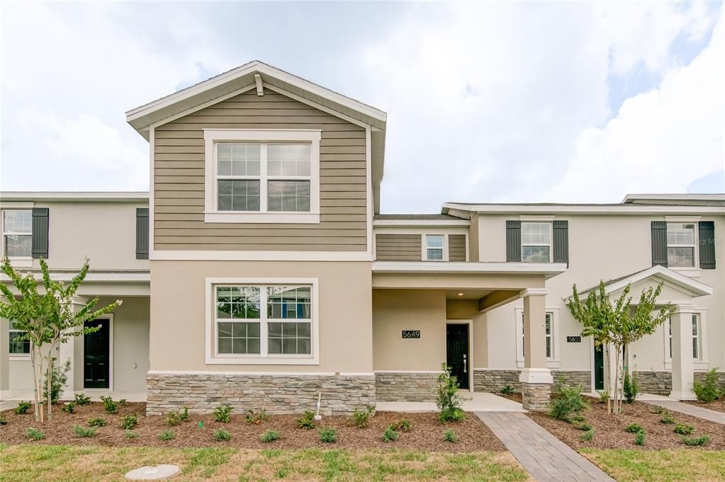 For Rent: $2,145 (3 beds, 2 baths, 1615 Square Feet)