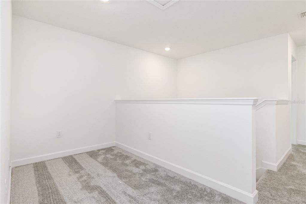 For Rent: $2,145 (3 beds, 2 baths, 1615 Square Feet)